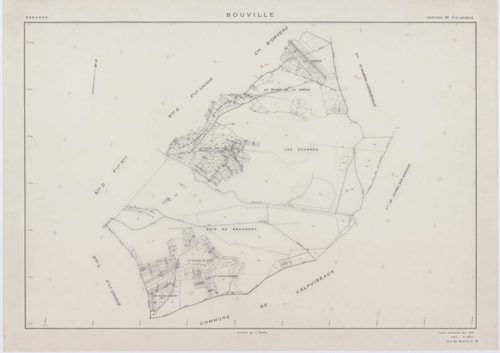 BOUVILLE, plans minutes de conservation : tableau d'assemblage,1955, Ech. 1/10000 ; plans des sections A, B, C, D1, E1, F, G, H, I, J, K, L, 1955, Ech. 1/2000, sections D2, E2, 1955, Ech. 1/1000, section M, 1955, Ech. 1/5000. Polyester. N et B. Dim. 105 x