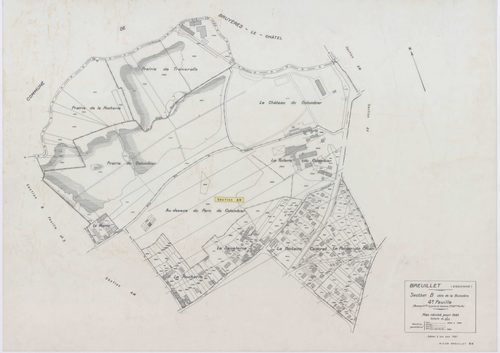 BREUILLET, plans minutes de conservation : tableau d'assemblage,1943, Ech. 1/10000 ; plans des sections A1, A2, A3, A4, B1, B2, B3, B4, 1943, Ech. 1/1250, sections AE, AH, AI, AK, AL, AM, AN, AO, AP, AR, AS, AY, AZ, 2001, Ech. 1/1000, sections AA, AB, AD,