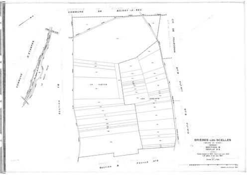 BRIERES-LES-SCELLES .- Cadastre révisé pour 1943 : plan du tableau d'assemblage, plans de la section A la Vallée 1ère feuille, idem 7ème feuille, section B le Village 1ère feuille, idem 4ème feuille, idem 7ème feuille ; cadastre révisé pour 1961 : plan de