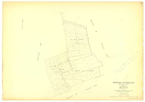 Plans minutes de conservation : BRIERES-LES-SCELLES : tableau d'assemblage n°1, ech. 1/5000 (1943), sections A1, A2, A3, A4, A5, A6, A7, B1, B2, B3, B4, B5, B6, B7, ech. 1/1250, section B1 (1953) ; sections B4 et B7, ech. 1/1250 (1961) ; section ZA, ech. 