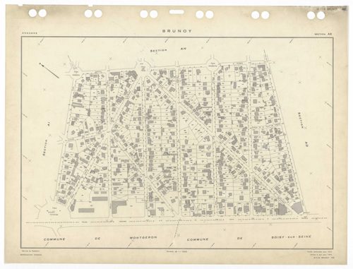 BRUNOY, plans minutes de conservation : tableau d'assemblage,1972, Ech. 1/5000 ; plans des sections AB, AC, AE, AH, AI, AK, AL, AM, AN, AO, AP, AR, AS, AT, AV, AW, AX, AY, AZ, 1972, Ech. 1/1000, section AD, 1972, Ech. 1/2000. Polyester. N et B. Dim. 105 x