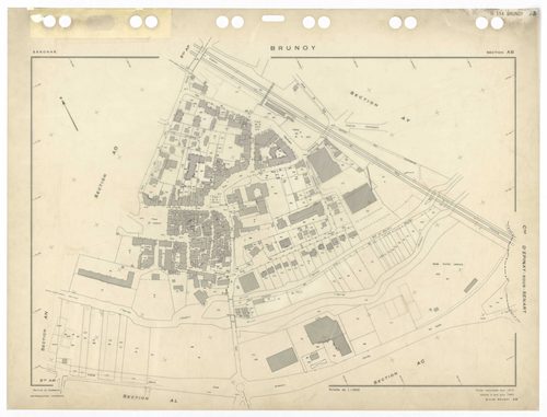 BRUNOY, plans minutes de conservation : tableau d'assemblage,1972, Ech. 1/5000 ; plans des sections AB, AC, AE, AH, AI, AK, AL, AM, AN, AO, AP, AR, AS, AT, AV, AW, AX, AY, AZ, 1972, Ech. 1/1000, section AD, 1972, Ech. 1/2000. Polyester. N et B. Dim. 105 x