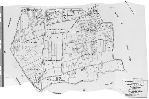 CHAMPLAN .- Cadastre révisé pour 1935 : plan du tableau d'assemblage, plans de la section A la Butte 1ère feuille, idem 2ème feuille, section C la Champagne 1ère feuille, idem 2ème feuille, section D la Pinotte, section E les Belles Fontaines 1ère feuille