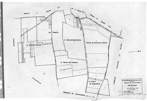 CHATIGNONVILLE .- Cadastre révisé pour 1933 : plan du tableau d'assemblage, plans de la section A le Village 1ère feuille, idem 2ème feuille, idem 3ème feuille, section B les Plaideurs ; cadastre révisé pour 1957 : plan du tableau d'assemblage, plans de l