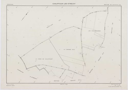 CHAUFFOUR-LES-ETRECHY, plans minutes de conservation : tableau d'assemblage, 1932, Ech. 1/5000 ; plans des sections A3, A4, 1932, Ech. 1/1250, sections ZA, ZB, ZC, ZD, ZE, 1961, Ech. 1/2000. Polyester. N et B. Dim. 105 x 80 cm [8 plans]. 
