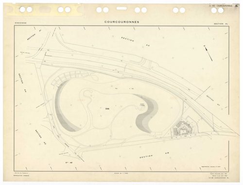 COURCOURONNES, plans minutes de conservation : tableau d'assemblage,1934, Ech. 1/5000 ; plans des sections AB, AC, AD, AE, AH, AI, AK, AL, AM, AN, AP, AR, 1981, Ech. 1/1000, section AT, 1983, Ech. 1/1000, section AS, 1985, Ech. 1/1000, section AA, 1986, E