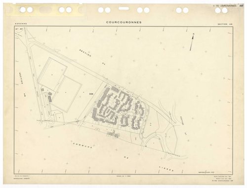COURCOURONNES, plans minutes de conservation : tableau d'assemblage,1934, Ech. 1/5000 ; plans des sections AB, AC, AD, AE, AH, AI, AK, AL, AM, AN, AP, AR, 1981, Ech. 1/1000, section AT, 1983, Ech. 1/1000, section AS, 1985, Ech. 1/1000, section AA, 1986, E