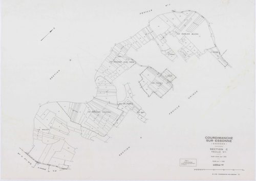 COURDIMANCHE-SUR-ESSONNE, plans minutes de conservation : tableau d'assemblage, 1934, Ech. 1/5000 ; plans des sections A1, A2, C1, C2, 1934, Ech. 1/1250, section D1, 1934, Ech. 1/2500, sections W, X, 1955, Ech. 1/2500, sections Y, Z, 1955, Ech. 1/1250, se