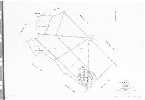 DRAVEIL.- Cadastre révisé pour 1967 : plan du tableau d'assemblage, plans de la section E, section F, section G, section H, section N ; cadastre renouvelé pour 1967 : plans de la section AB, section AC, section AD, section AE, section AH, section AI, sect