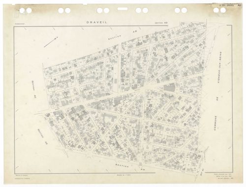 DRAVEIL, plans minutes de conservation : tableau d'assemblage,1967, Ech. 1/10000, tableau d'assemblage 1, 1967, Ech. 1/5000, tableau d'assemblage 2, 1967, Ech. 1/5000 ; plans des sections AD, AE, AH, AI, AK, AL, AM, AN, AO, AP, AR, AS, AT, AV, AW, AX, BC,
