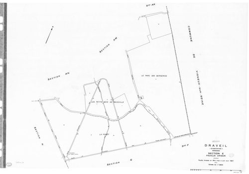 DRAVEIL.- Cadastre révisé pour 1967 : plan du tableau d'assemblage, plans de la section E, section F, section G, section H, section N ; cadastre renouvelé pour 1967 : plans de la section AB, section AC, section AD, section AE, section AH, section AI, sect