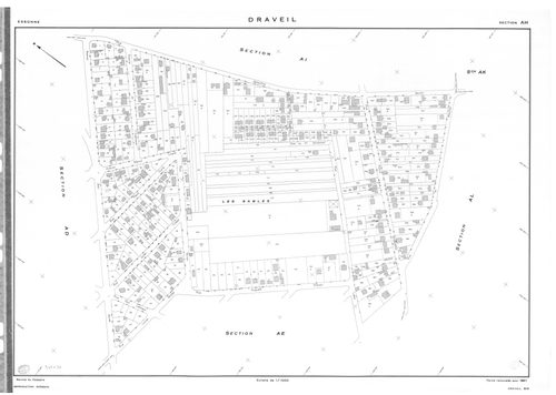 DRAVEIL.- Cadastre révisé pour 1967 : plan du tableau d'assemblage, plans de la section E, section F, section G, section H, section N ; cadastre renouvelé pour 1967 : plans de la section AB, section AC, section AD, section AE, section AH, section AI, sect