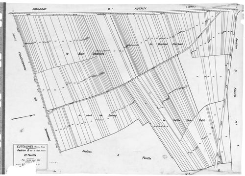 ESTOUCHES.- Cadastre révisé pour 1933 : plan du tableau d'assemblage, plans de la section A le Village 1ère feuille, idem 2ème feuille, section B le Petit Villiers 1ère feuille, idem 2ème feuille, [5 plans]. 