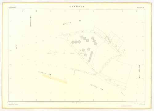 Plans minutes de conservation : ETAMPES : sections U, WA, W1, W3, W2a, W2b, X1, X2, X3, ZB1, ZB2, ZB3, ZF1, ZF2, ZF3, ZF4, YE, ZE1, ZE2, ZE3, ZE4, ZE5, ZE6, ZE7, ZA1, ZA2, ZA3, ZA4, ZA5, ZA6, ech. 1/2000 (1962) ; tableau d'assemblage n°1, ech. 1/20000 (19
