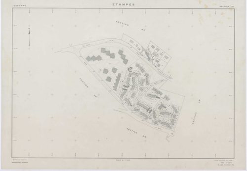 ETAMPES, plans minutes de conservation : tableau d'assemblage u ,1970, Ech. 1/5000, tableau d'assemblage r, 1970, Ech. 1/20000 ; plans des sections AB, AC, AR, AT, BC, BH, BI, BK,BN, BO, YA, YB, YC, YD, YE, YH, YI, YK, ZA, ZB, ZC, ZD, ZE, ZH, ZI, ZK, ZL, 