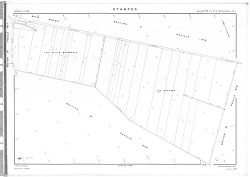 ETAMPES. - Cadastre révisé pour 1962 : plans de la section U, secton WA, section W1, section W2a, section W2b, section W3, section X1, section X2, section X3, section YE, section ZA1, section ZA2, section ZA3, section ZA4, section ZA5, section ZA6, sectio