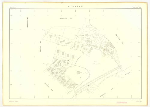 Plans minutes de conservation : ETAMPES : sections U, WA, W1, W3, W2a, W2b, X1, X2, X3, ZB1, ZB2, ZB3, ZF1, ZF2, ZF3, ZF4, YE, ZE1, ZE2, ZE3, ZE4, ZE5, ZE6, ZE7, ZA1, ZA2, ZA3, ZA4, ZA5, ZA6, ech. 1/2000 (1962) ; tableau d'assemblage n°1, ech. 1/20000 (19