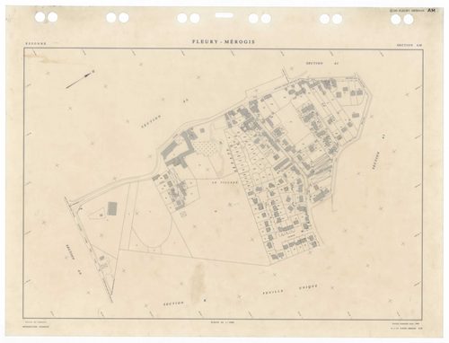 FLEURY-MEROGIS, plans minutes de conservation : tableau d'assemblage,1933, Ech. 1/5000 ; plans des sections Bu, 1933, Ech. 1/2500, sections AA, AN, 1988, Ech. 1/2000, sections AB, AC, AD, AE, AH, AI, AK, AL, AM, 1988, Ech. 1/1000. Polyester. N et B. Dim. 