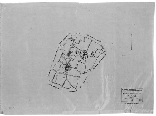 FLEURY-MEROGIS.- Cadastre révisé pour 1933 : plan du tableau d'assemblage , plans de la section A les Bois de Chaqueux, section C le Village 1ère feuille, idem 2ème feuille ; cadastre révisé pour 1933 mis à jour pour 1972 : plan de la section A les Bois d
