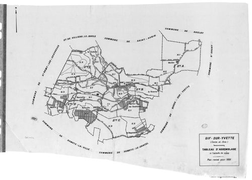 GIF-SUR-YVETTE.- Cadastre révisé pour 1939 : plan du tableau d'assemblage, plans de la section A le Moulon 2ème feuille, section B le Village 1ère feuille, idem 2ème feuille, idem 3ème feuille, section C les Coudrayes 1ère feuille, idem 2ème feuille, idem