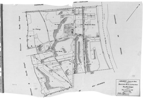 GRIGNY.- Cadastre révisé pour 1941 : plan du tableau d'assemblage, plans de la section A la Plaine Basse, section C l'Orme Pomponne, section D le Village ; cadastre révisé pour 1941 mis à jour pour 1968 : plan du tableau d'assemblage ; cadastre révisé pou