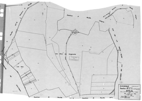 GUIGNEVILLE.- Cadastre révisé pour 1934 : plan du tableau d'assemblage, plans de la section A le Village, section B les Bois de Guigneville 1ère feuille, idem 2ème feuille, idem 3ème feuille ; cadastre révisé pour 1934 mis à jour pour 1956 : plan de la se