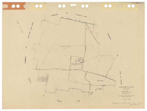 LEUDEVILLE, plans minutes de conservation : tableau d'assemblage,1954, Ech. 1/10000 ; plans des sections A1, 1935, Ech. 1/2500, section A4, 1935, Ech. 1/1250, sections Y1, Y2, Z1, Z2, 1954, Ech. 1/2500, section YA, 1972, Ech. 1/2000. Polyester. N et B. Di