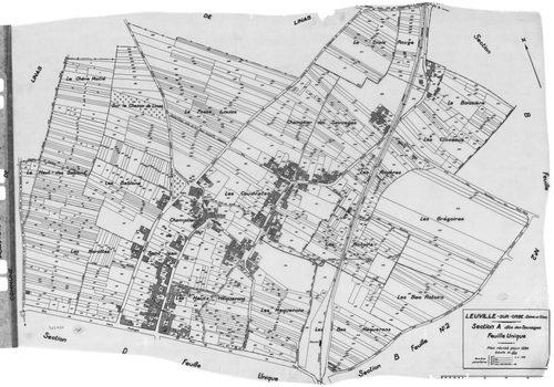 LEUVILLE-SUR-ORGE .- Cadastre révisé pour 1936 : plan du tableau d'assemblage, plans de la section A les Sauvages, section C la Rue Glatigny, section D le Parc ; cadastre révisé pour 1936 mis à jour pour 1968 : plan de la section A les Sauvages ; cadastre