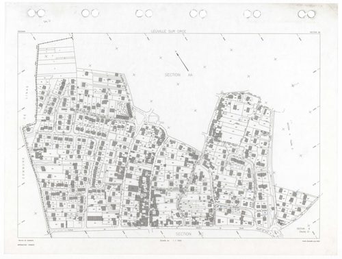 LEUVILLE-SUR-ORGE, plans minutes de conservation : tableau d'assemblage,1936, Ech. 1/5000 ; plans des sections Cu, A, B1, B2, B3, 1936, Ech. 1/1250, sections AA, AB, AC, AD, AE, 2002, Ech. 1/1000. Polyester. N et B. Dim. 105 x 80 cm [11 plans]. 