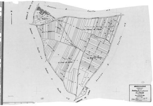 MARCOUSSIS. - Cadastre révisé pour 1939 : plan du tableau d'assemblage, plans de la section A le Bel Ebat, section B le Grand Parc, section C le Village 1ère feuille, idem 2ème feuille, idem 3ème feuille, section D Chouanville 1ère feuille, idem 2ème feui