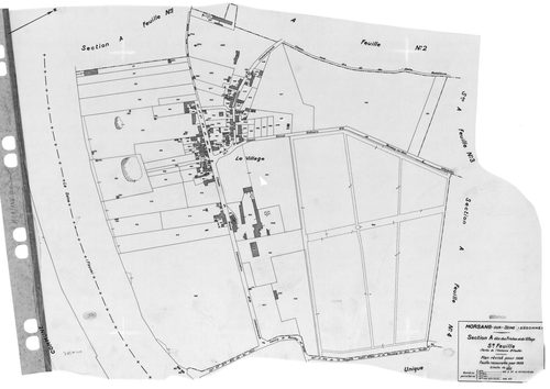 MORSANG-SUR-SEINE. - Cadastre révisé pour 1934 : plans de la section A les Friches et le Village 1ère feuille, idem 2ème feuille, idem 5ème feuille ; cadastre renouvelé pour 1938 : plan de la section A les Friches et le Village 5ème feuille, [4 plans]. 