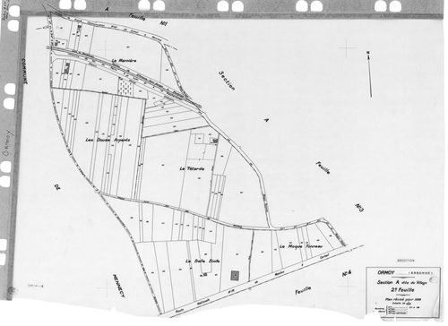 ORMOY. -Cadastre révisé pour 1938 : plan du tableau d'assemblage , plans de la section A le Village 1ère feuille, idem 2ème feuille, idem 3ème feuille, sectin B la Côte de Roissy ; cadastre révisé pour 1938 mis à jour pour 1978 : plan de la section B la C