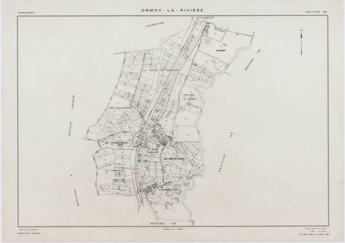 ORMOY-LA-RIVIERE, plans minutes de conservation : tableau d'assemblage, 1955, Ech. 1/10000 ; plans des sections T, U, V, W, X, Y, Z, AB, AC, AD, AE, AH, 1955, Ech. 1/2000. Polyester. N et B. Dim. 105 x 80 cm [13 plans]. 