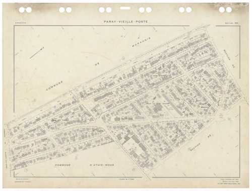 PARAY-VIEILLE-POSTE, plans minutes de conservation : tableau d'assemblage,1969, Ech. 1/5000 ; plans des sections AB, 1969, Ech. 1/5000, sections AC, AD, AE, AH, 1969, Ech. 1/1000. Polyester. N et B. Dim. 105 x 80 cm [6 plans]. 
