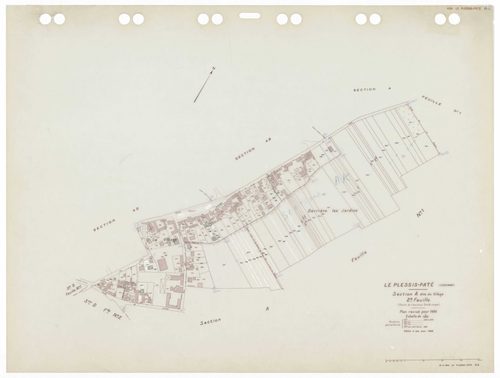 PLESSIS-PATE (LE), plans minutes de conservation : tableau d'assemblage,1935, Ech. 1/5000 ; plans des sections Bu, Cu, A1, D3, 1935, Ech. 1/2500, sections A2, D1, D2, 1935, Ech. 1/1250, sections AB, AC, AD, 1981, Ech. 1/1000, sections AK, AO, AP, 2000, Ec