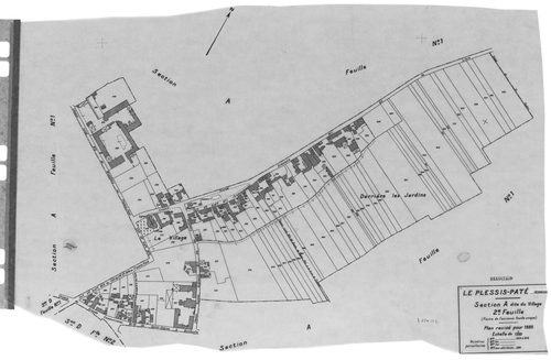 PLESSIS-PATE (LE). - Cadastre révisé pour 1935 : plans de la section A le Village 1ère feuille, idem 2ème feuille, section B la Longue Raie, section C les Bordes, section D le Pré de la Noue 1ère feuille, idem 2ème feuille, idem 3ème feuille ; cadastre ré