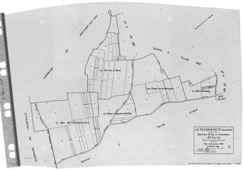 PLESSIS-PATE (LE). - Cadastre révisé pour 1935 : plans de la section A le Village 1ère feuille, idem 2ème feuille, section B la Longue Raie, section C les Bordes, section D le Pré de la Noue 1ère feuille, idem 2ème feuille, idem 3ème feuille ; cadastre ré