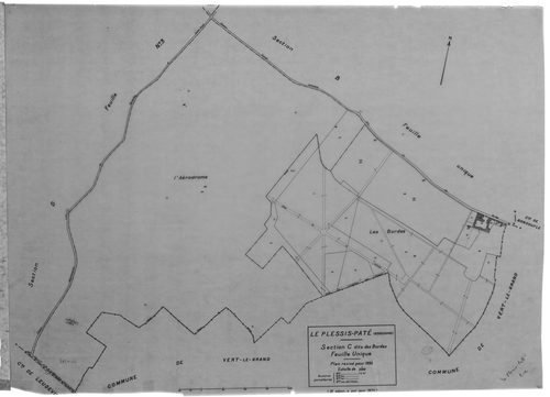 PLESSIS-PATE (LE). - Cadastre révisé pour 1935 : plans de la section A le Village 1ère feuille, idem 2ème feuille, section B la Longue Raie, section C les Bordes, section D le Pré de la Noue 1ère feuille, idem 2ème feuille, idem 3ème feuille ; cadastre ré