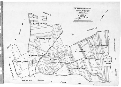 PLESSIS-SAINT-BENOIST (LE). - Cadastre révisé pour 1934 : plan du tableau d'assemblage, plans de la section A la Tuilerie 1ère feuille, idem 2ème feuille, section B le Village 1ère feuille, idem 2ème feuille, idem 3ème feuille, section C les Bois, [7 plan