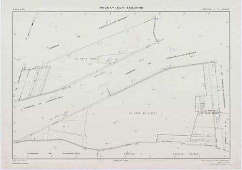 PRUNAY-SUR-ESSONNE, plans minutes de conservation : tableau d'assemblage, 1934, Ech. 1/10000 ; plans des sections C, D, 1934, Ech. 1/1250, sections A, B, E, F, 1951, Ech. 1/2000. Polyester. N et B. Dim. 105 x 80 cm [7 plans]. 
