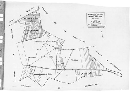 RICHARVILLE. - Cadastre révisé pour 1932 : plan du tableau d'assemblage, plans de la section A le Village 1ère feuille, idem 2ème feuille, idem 3ème feuille, section B le Bréau 1ère feuille, idem 2ème feuille ; cadastre renouvelé pour 1952 : plans de la s