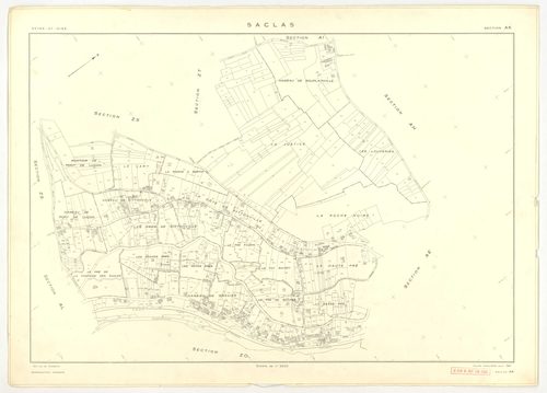 Plans minutes de conservation : SACLAS : tableau d'assemblage, ech. 1/10000 (1961), sections AB, AC, AD, ech. 1/1000 (1961), sections AH, AI, AK, AL, AM, ZO, ZP, ZR, ZS, ZT, ZW, ZX, ZY, ZZ, ech. 1/2000 (1961) ; section AE, ech. 1/1000 (1961-1978), NB, pap