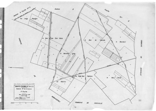 SAINT-ESCOBILLE. - Cadastre révisé pour 1933 : plan du tableau d'assemblage, plans de la section A Paponville 1ère feuille, idem 2ème feuille, section B Guillerville 1ère feuille, idem 2ème feuille, section C le Village 1ère feuille, idem 2ème feuille, se