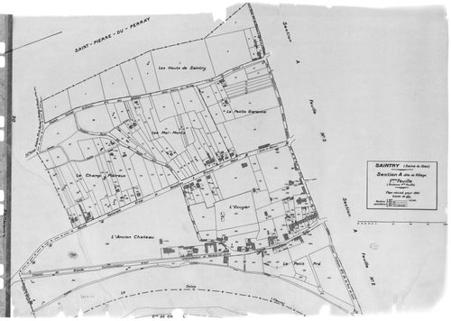 SAINTRY-SUR-SEINE. - Cadastre révisé pour 1945 : plans de la section A le Village 1ère feuille, idem 2ème feuille, idem 3ème feuille, section B la Garenne 1ère feuille, idem 2ème feuille ; cadastre révisé pour 1945 mis à jour pour 1970 : plans de la secti