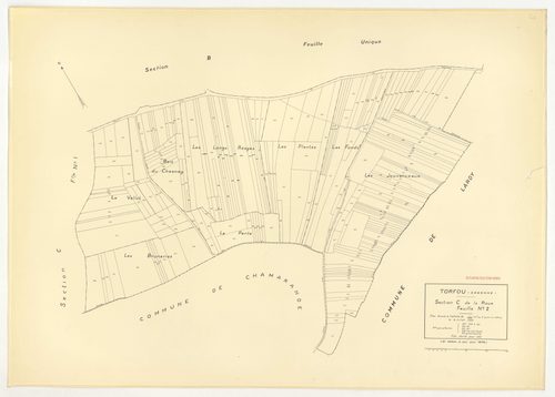 Plans minutes de conservation : TORFOU : tableau d'assemblage, ech. 1/5000 (1929-1931), sections A, B, C1, ech. 1/2500 (1929-1931) ; section C2, ech. 1/2500 (1929-1976), NB et couleur, papier, 105x80 [5 plans]. 