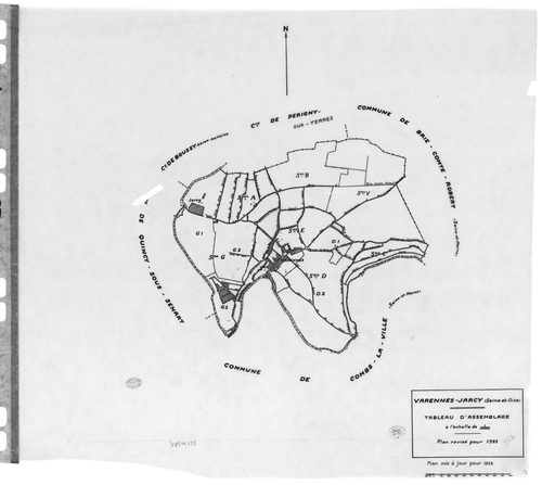 VARENNES-JARCY. - Cadastre révisé pour 1933 : plan du tableau d'assemblage, plans de la section A Rôle de Jarcy, section B la Plaine, section E Maillefer, section F le Village, section G Jarcy 2ème feuille, idem 3ème feuille, [7 plans]. 