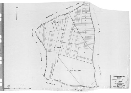 VAUGRIGNEUSE. - Cadastre révisé pour 1937 : plan du tableau d'assemblage, plans de la section A Machery 1ère feuille, idem 2ème feuille, idem 3ème feuille, idem 4ème feuille, idem 5ème feuille, idem 6ème feuille, section B le Village 1ère feuille, idem 2è