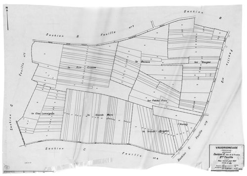 VAUGRIGNEUSE. - Cadastre révisé pour 1937 : plan du tableau d'assemblage, plans de la section A Machery 1ère feuille, idem 2ème feuille, idem 3ème feuille, idem 4ème feuille, idem 5ème feuille, idem 6ème feuille, section B le Village 1ère feuille, idem 2è