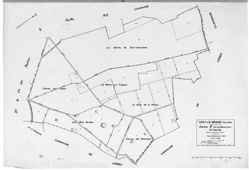 VERT-LE-GRAND. - Cadastre révisé pour 1936 : plan du tableau d'assemblage, plans de la section A les Noues 1ère feuille, section B Montaubert 1ère feuille, idem 2ème feuille, idem 3ème feuille, section D le Village 2ème feuille ; cadastre renouvelé pour 1