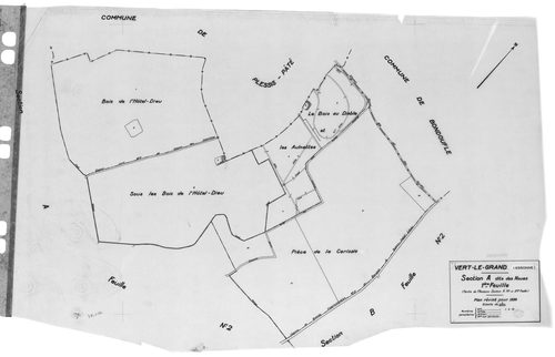 VERT-LE-GRAND. - Cadastre révisé pour 1936 : plan du tableau d'assemblage, plans de la section A les Noues 1ère feuille, section B Montaubert 1ère feuille, idem 2ème feuille, idem 3ème feuille, section D le Village 2ème feuille ; cadastre renouvelé pour 1